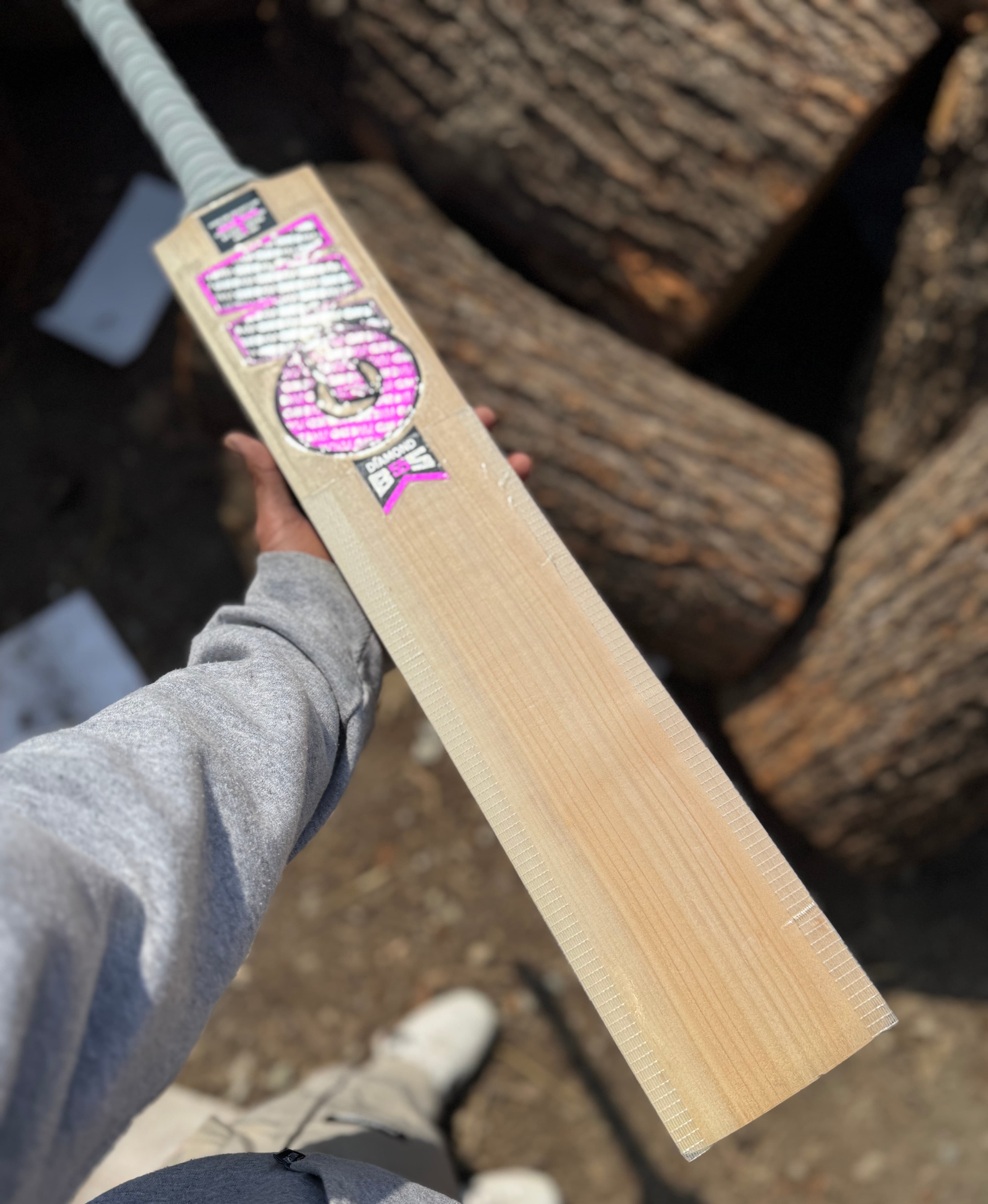 GM Player's Grade Kashmir Willow Cricket Bat view 2