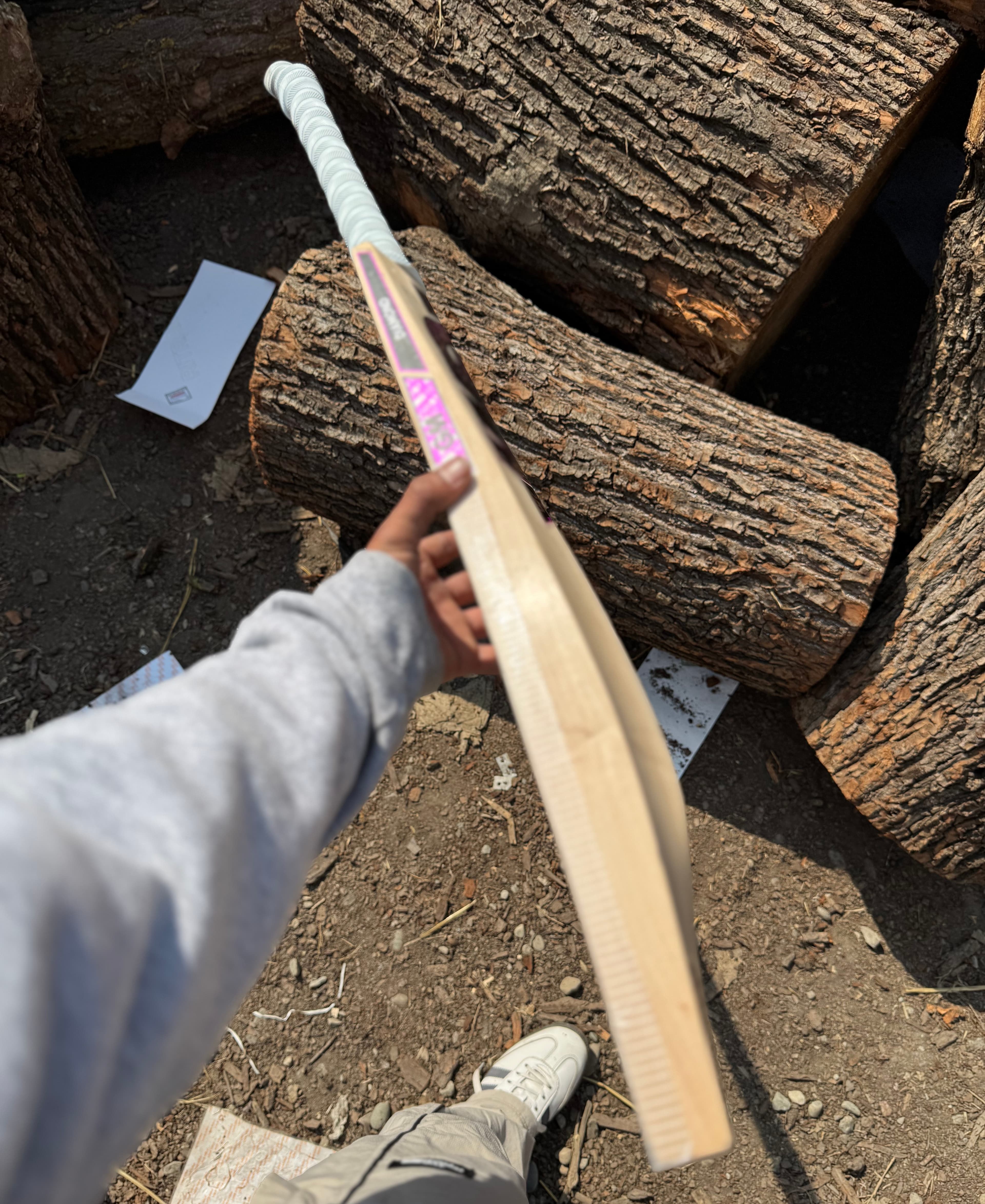 GM Player's Grade Kashmir Willow Cricket Bat view 5