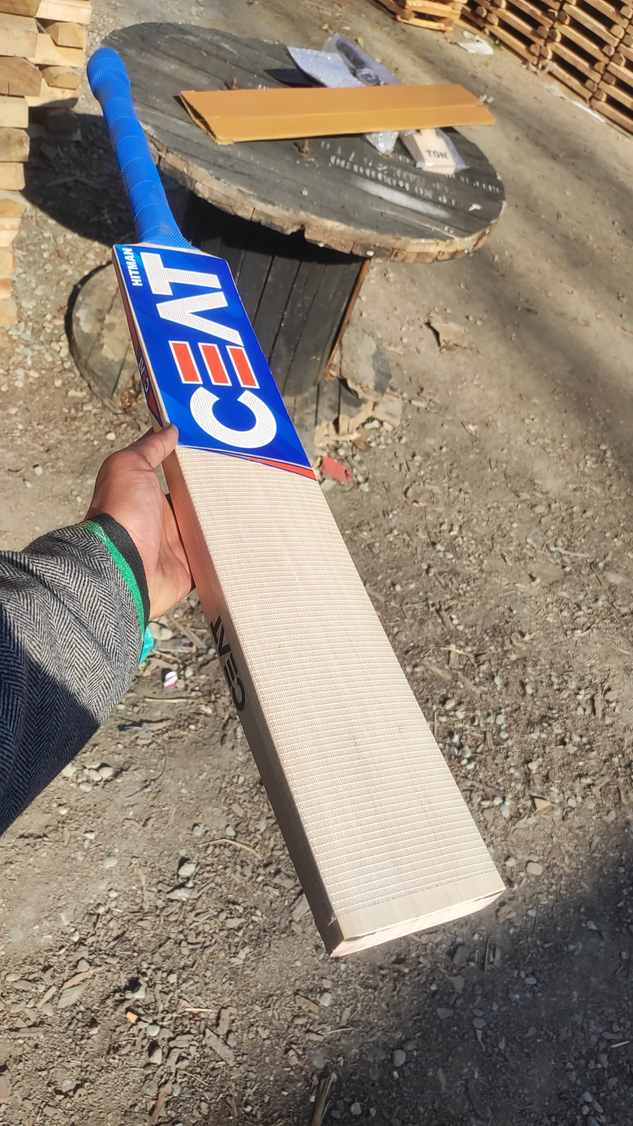 CEAT HITMAN EDITON view 2